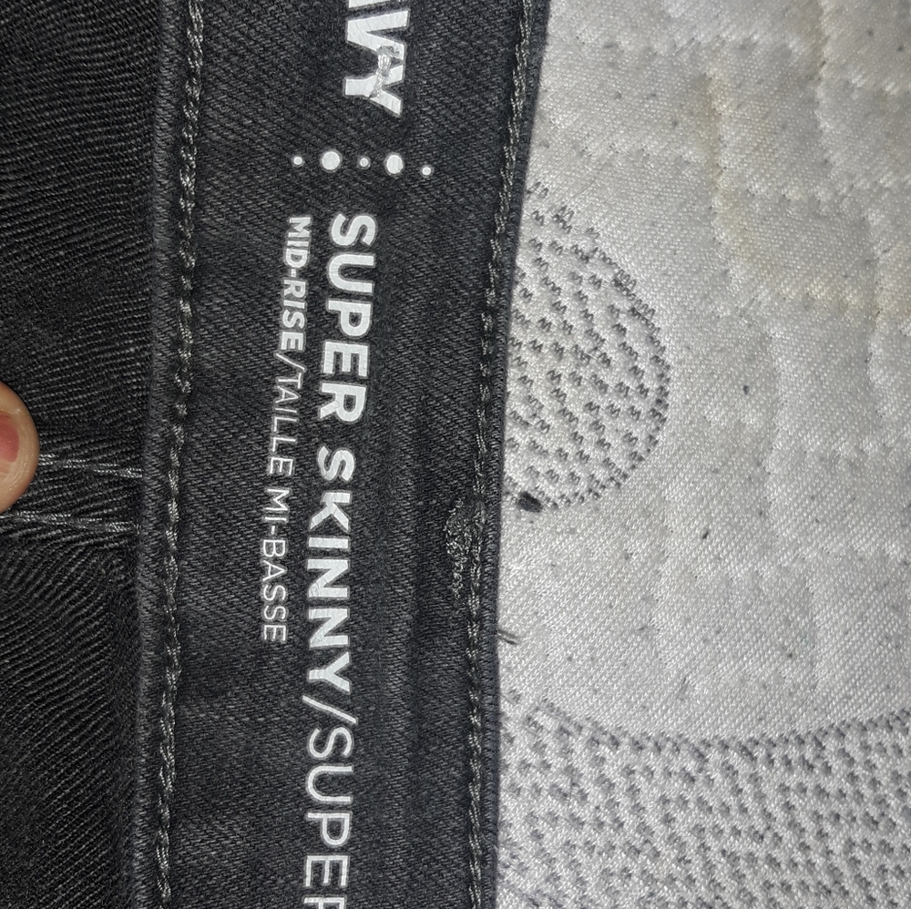 Old Navy - Picture 2 of 4